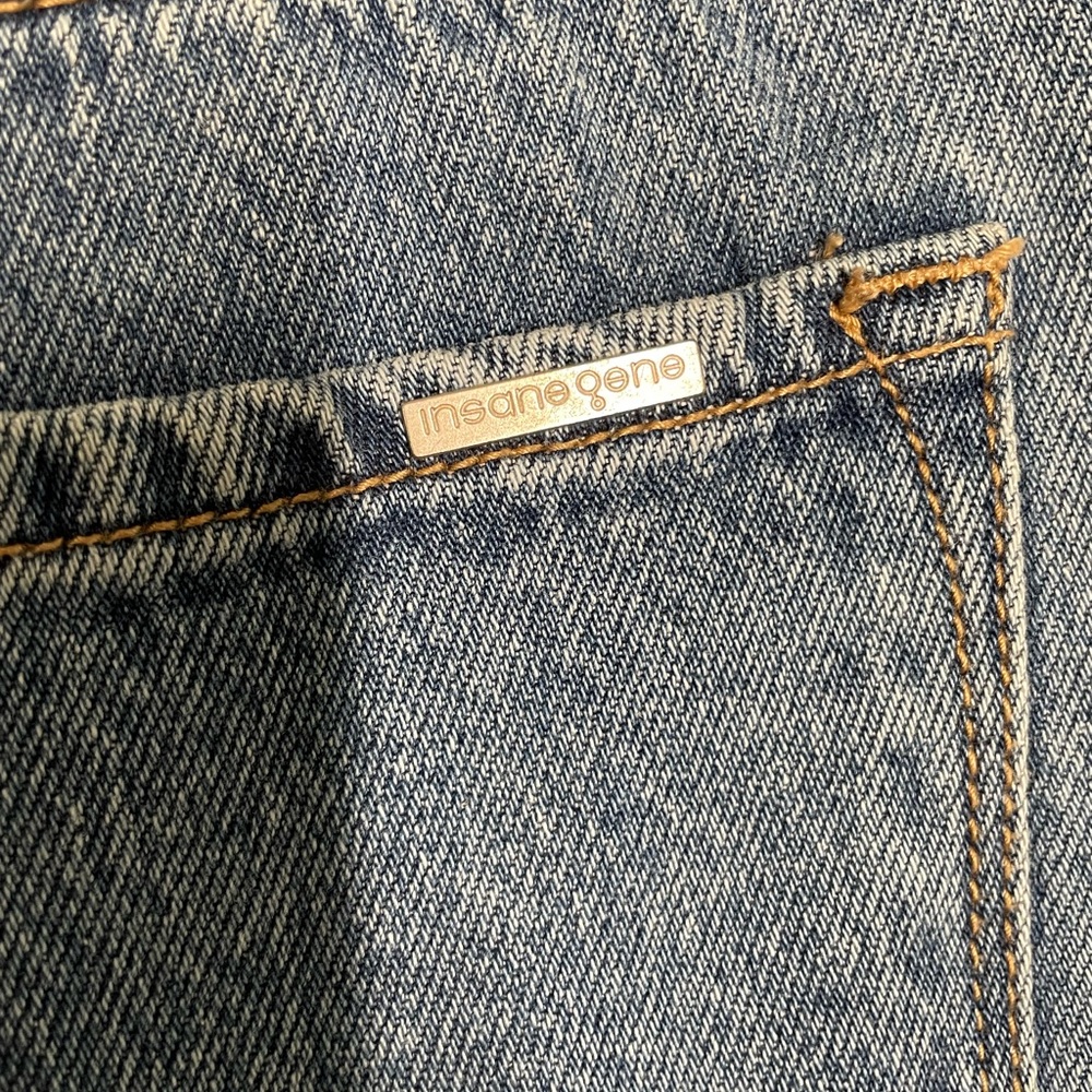 NEW Mid Rise Classic 90s Mom fit Denim Shorts - Picture 4 of 4